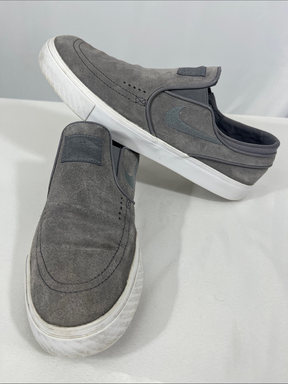 Nike SB Zoom Stefan Janoski Grey Suede Slip-On Sneakers Men’s 10.5